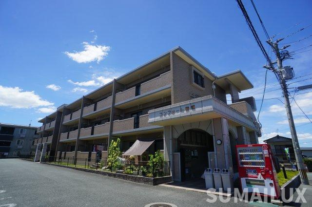 コンフォート御領の外観