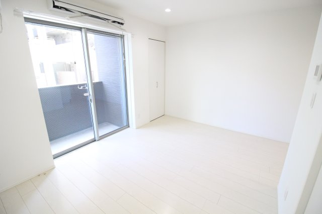 CRASTINE遠里小野の居間・リビング|使いやすいリビングです