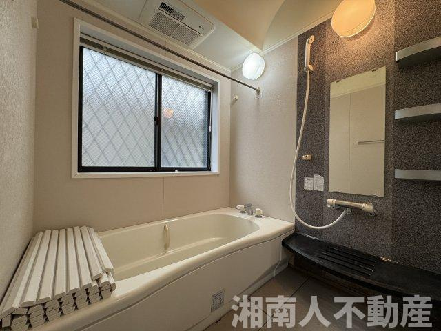 高座郡寒川町宮山 戸建の浴室|ゆったり過ごせるお風呂です