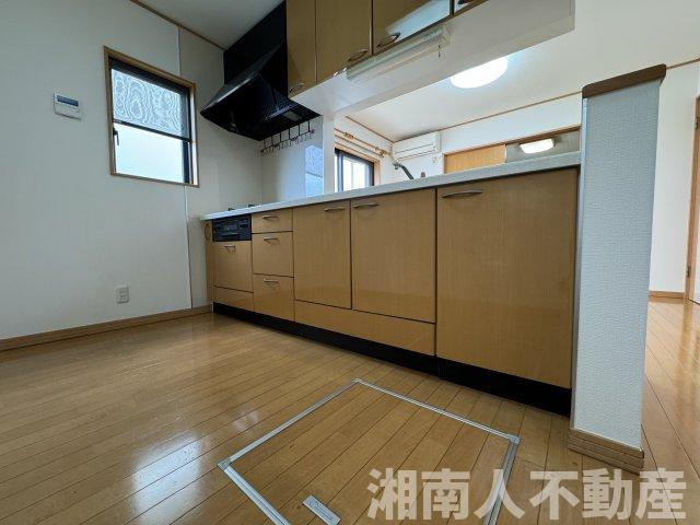 高座郡寒川町宮山 戸建のキッチン|コンパクトなキッチンで掃除もラクラク