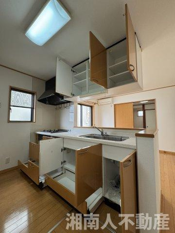 高座郡寒川町宮山 戸建のキッチン|キッチンでお料理をお楽しみください