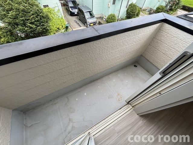 塩津田住宅のバルコニー