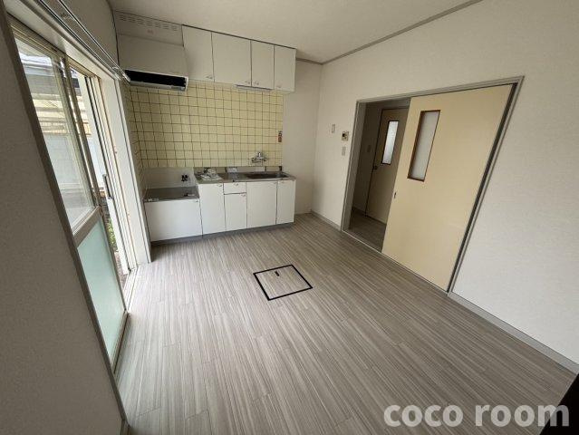 塩津田住宅の居間・リビング
