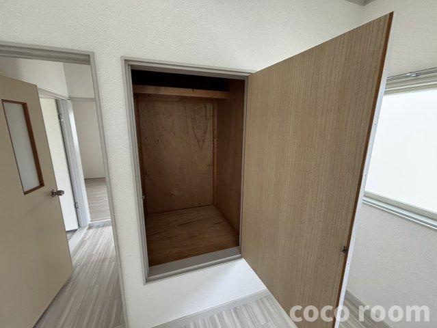 塩津田住宅の収納