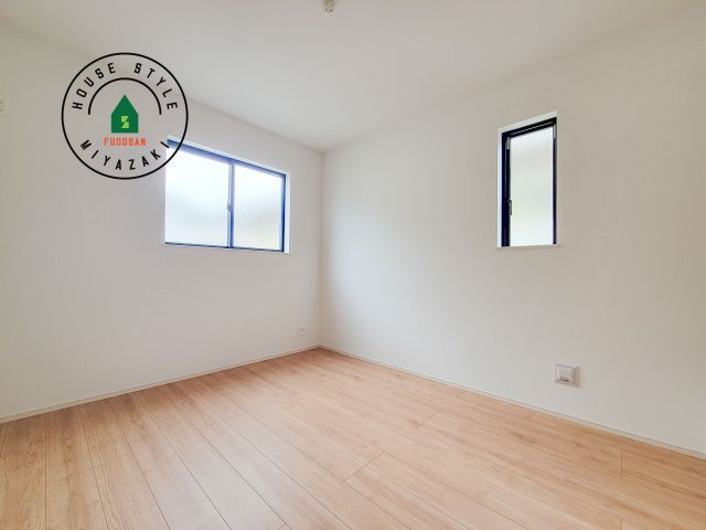 宮崎市大塚町小原田第1-4棟（B号棟）の子供部屋|穏やかな光が差し込む室内には、穏やかな時間が流れます。