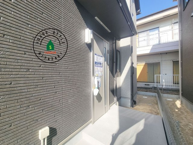 宮崎市大塚町小原田第1-4棟（B号棟）の玄関|おでかけの時も帰った時も、「我が家」を最初に感じでもらえる素敵な空間に。