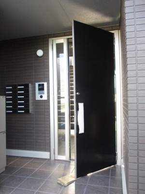 【エントランス】 | オッツ梅満