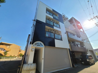 【外観】 | セヴィンシェリエ | ツートンカラーの外観です