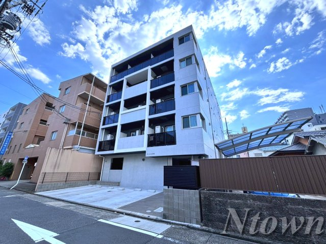 【外観】 | アソシエ中村 | 落ち着いた雰囲気の外観です