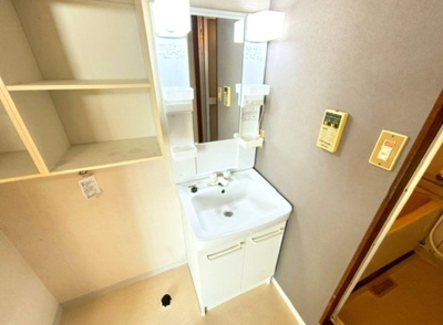 【洗面所】 | 辰巳マンション
