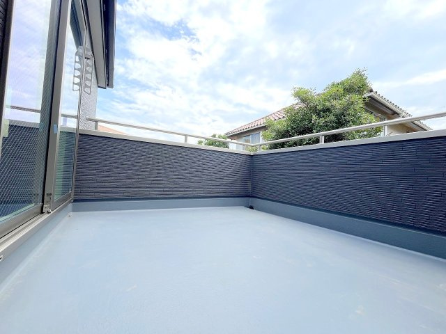 あきる野市小川東2丁目　新築分譲　全3棟　のバルコニー|2025年撮影