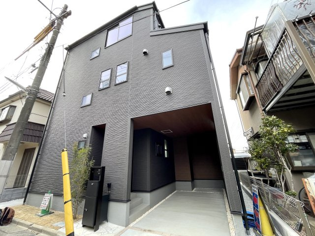 練馬区貫井4丁目　南向き大型邸宅　限定1棟の画像