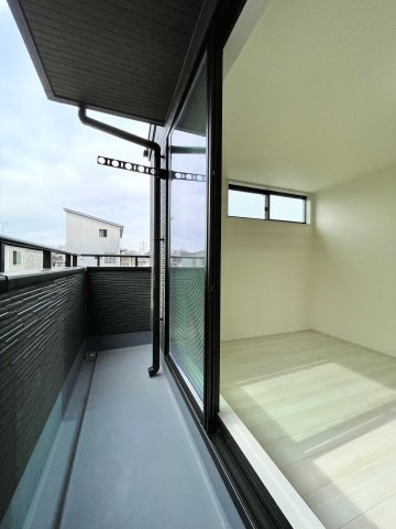 練馬区貫井4丁目　南向き大型邸宅　限定1棟のバルコニー