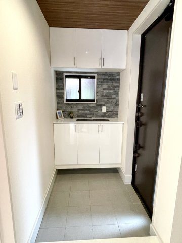 練馬区貫井4丁目　南向き大型邸宅　限定1棟の玄関