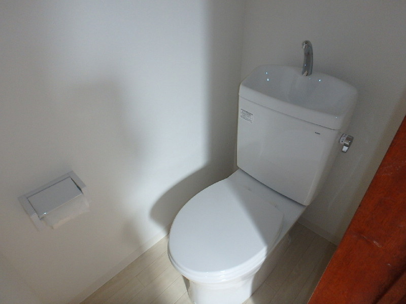 S1689R　平田ビル1F店舗のトイレ