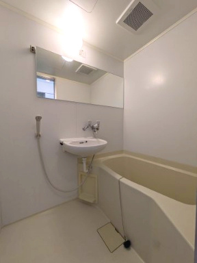 ＭＡＸＩＶ日吉の浴室