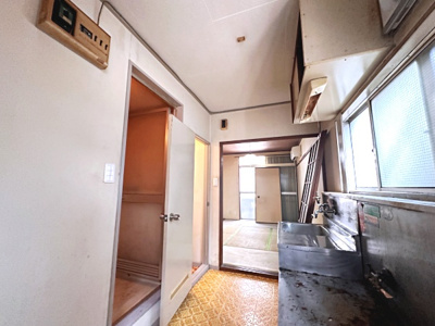 【キッチン】 | 中根岸荘 | キッチンスペース