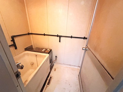 【浴室】 | 中根岸荘 | 毎日の疲れを癒すお風呂