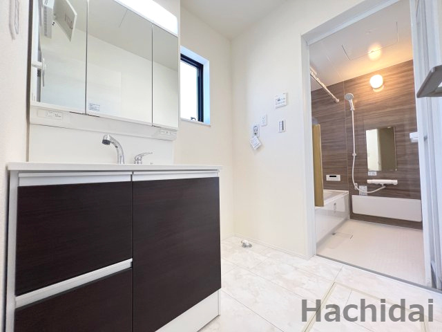 高浜市田戸町2丁目　新築一戸建の洗面所