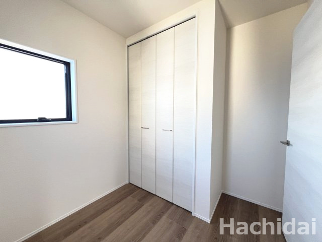 高浜市田戸町2丁目　新築一戸建の洋室|3.19帖洋室