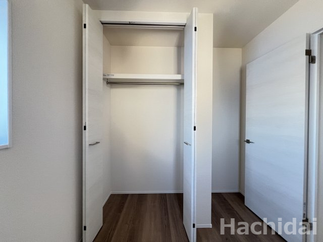 高浜市田戸町2丁目　新築一戸建の収納|3.19帖洋室収納