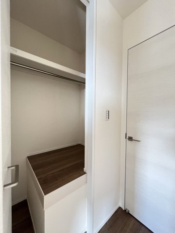 高浜市田戸町2丁目　新築一戸建の収納