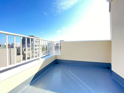 【その他】 | 上板橋全4棟 販売３棟 | 床下の換気は、基礎部と土台を基礎パッキンで絶縁し、換気しております
