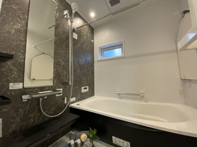 【浴室】 | 上板橋全4棟 販売３棟 | 保温機能付きのユニット