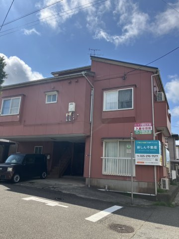 コーポアザレアⅢの外観