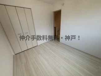 【洋室】 | 神戸市垂水区桃山台6丁目　新築戸建1号棟　仲介手数料無料！ | 使い勝手のいい洋室です