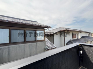 【バルコニー】 | 神戸市垂水区桃山台6丁目　新築戸建1号棟　仲介手数料無料！ | 暖かな日差しのふりそそぐバルコニー