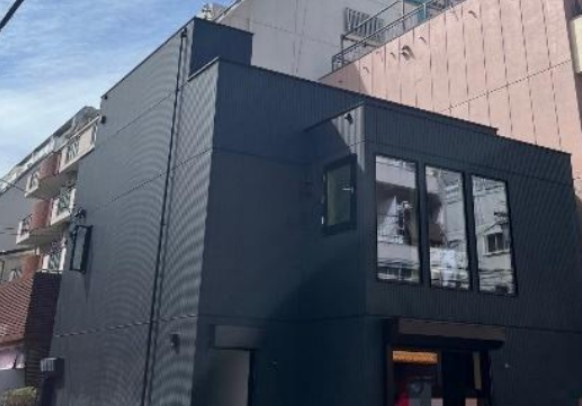 大阪市北区池田町の店舗事務所の外観
