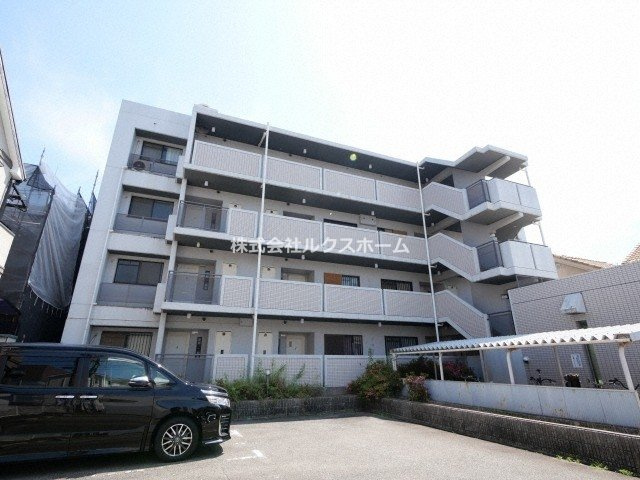 ルノン茨木の外観