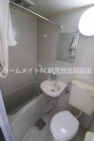 大阪市鶴見区放出東３丁目のハイツの浴室