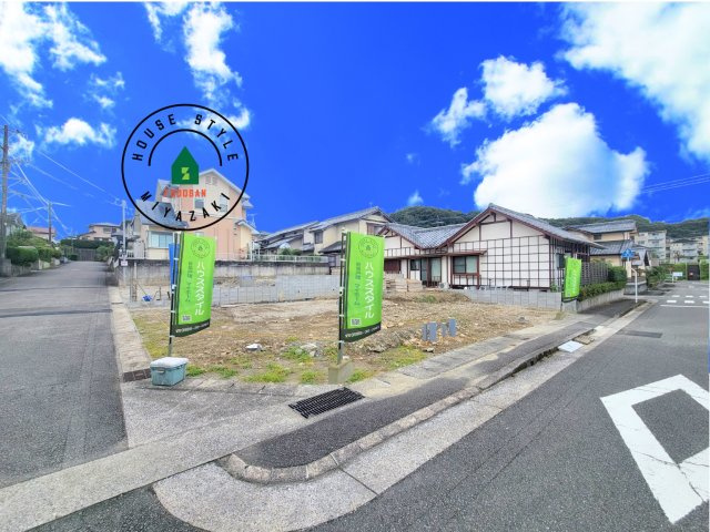 宮崎市生目台西一丁目第1-2棟（A号棟）の前面道路含む現地写真|見学の時間などお気軽にお問い合わせ下さい。