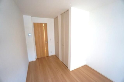 【内装】 | アーモンドの花