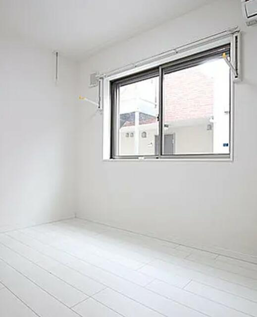 ハイム知希参番館の居間・リビング