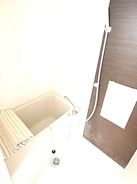 ハイム知希参番館の浴室