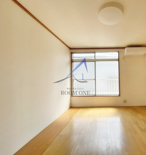 田沼コーポの居間・リビング|洋室のお部屋です。