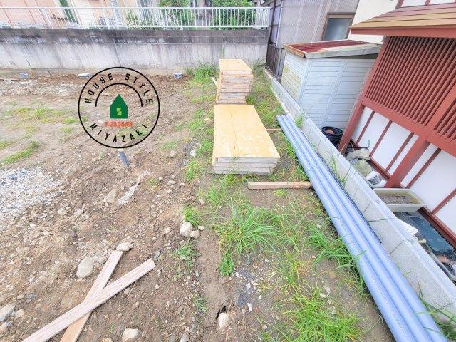 宮崎市生目台西一丁目第1-2棟（B号棟）の庭|お庭で自由な時間を過ごせます。