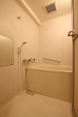 【浴室】 | エスポアール岩根