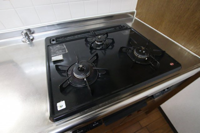 【設備】 | エスポアール岩根 | システムキッチン