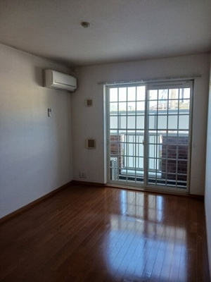 【居間・リビング】 | パラッツオ　雲雀 | 中はこのようになっています