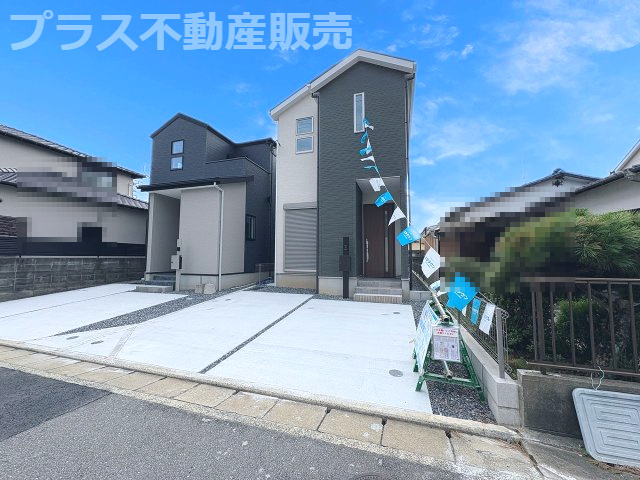 【外観】 | 福岡市南区弥永2丁目2期　2号棟（全2棟）【仲介手数料無料・0円】 | 現地写真。プラス不動産販売なら、現場の全ての棟をまとめてご見学頂けます。