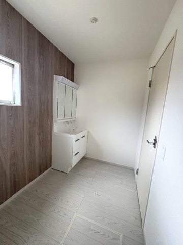 【洗面所】 | 福岡市南区弥永2丁目2期　2号棟（全2棟）【仲介手数料無料・0円】 | 現地写真。