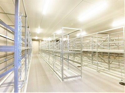 【その他】 | サーパス松江駅グランフォート | タイヤストッカー室