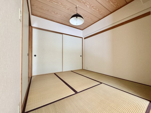 プレシアスタウン和地山公園の和室|和室はリビングに繋がっていて、使いやすい間取りです！