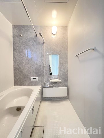 高浜市田戸町2丁目　新築一戸建の浴室|洗い場・浴槽ともに広く、身体の疲れをゆったり洗い流せます。お子様と一緒に入るのにも安心です。