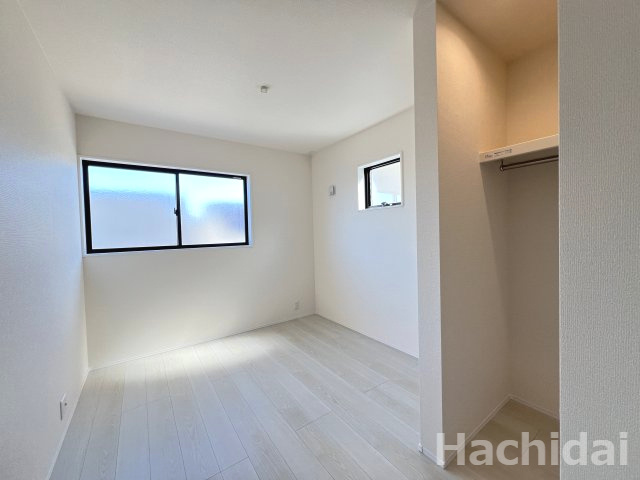 高浜市田戸町2丁目　新築一戸建の洋室|5.06帖右洋室