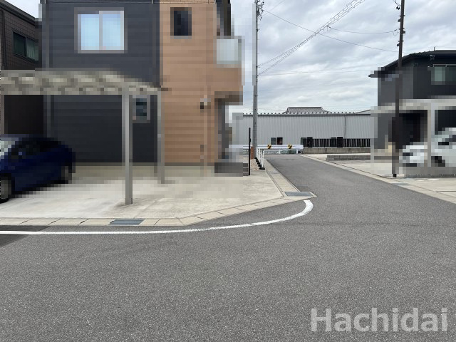 高浜市田戸町2丁目　新築一戸建の前面道路含む現地写真